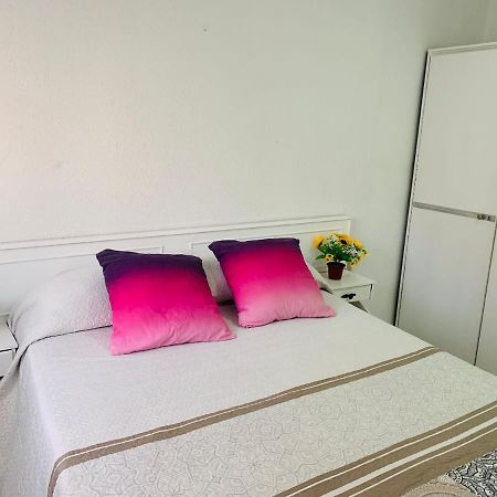 Cosy Private Room Валенсия Екстериор снимка